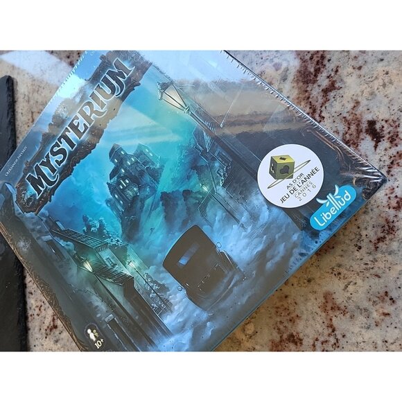 Mysterium Manor Board game New Sealed Asmodee 2 Expansions 192 Cards Ghosts - Picture 7 of 8